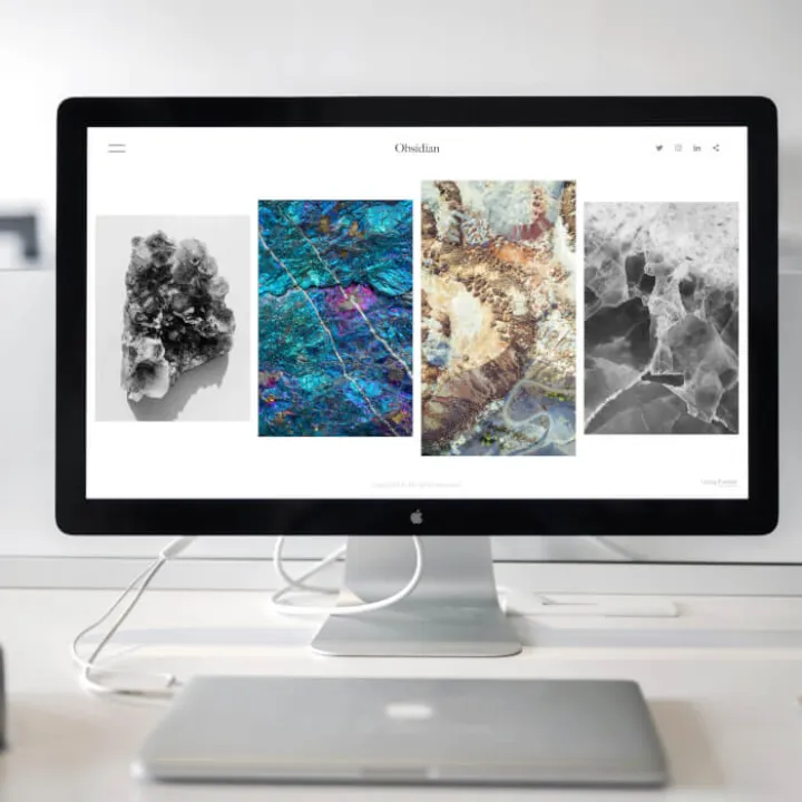 Photo of Imac Near Macbook