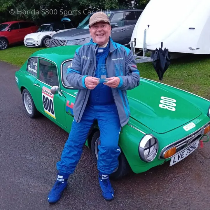 S800 Coupe at Castle Combe