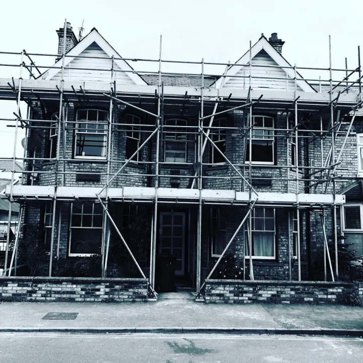 Victorian Large Reno Before