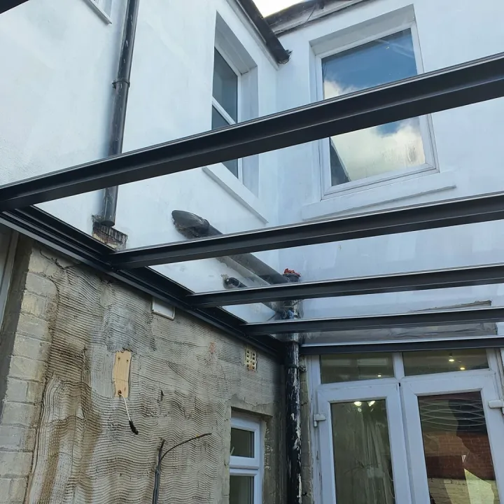 426751574_880885757380961_8621