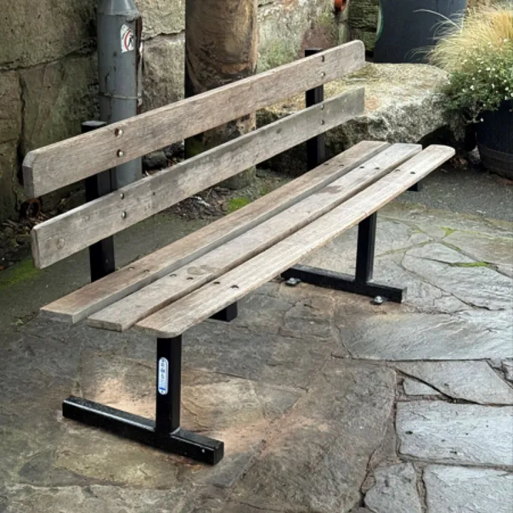 Screenshot 2025-12-02 210207