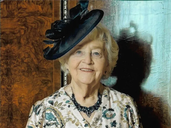 Anne Pool