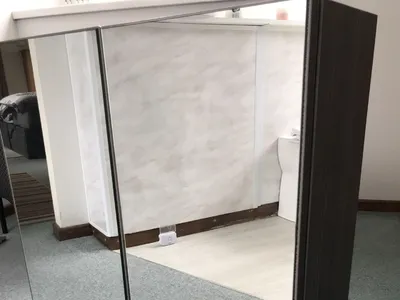 Items for sale
– Wall Hung Bathroom Mirror £125.00