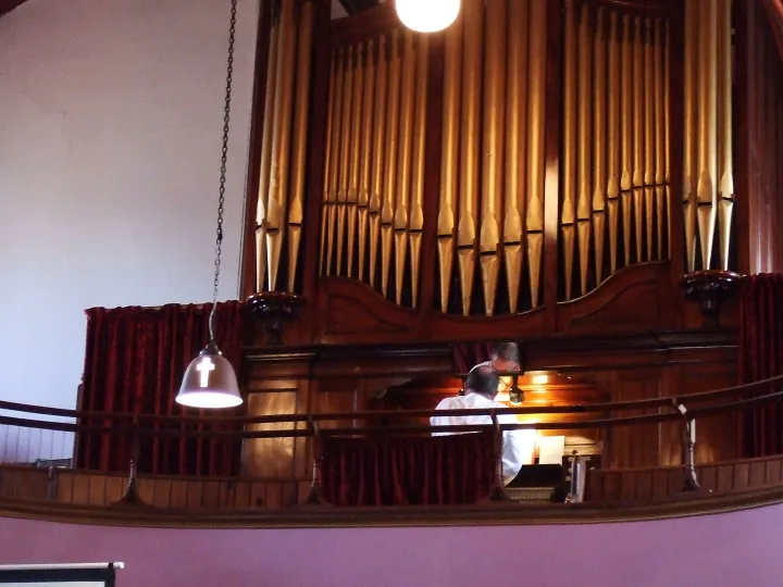 Thorne Bicent Organist 280626