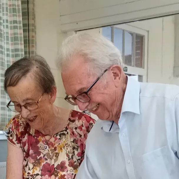 Jackie and Owen (23)