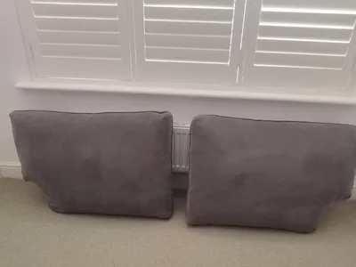 Items for sale &ndash; 2 Extra large cushions &pound;10