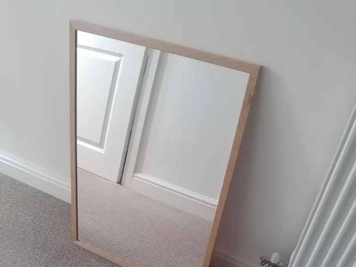Items for sale
– Habitat oak frame mirror (new) 53cm by 74cm £10