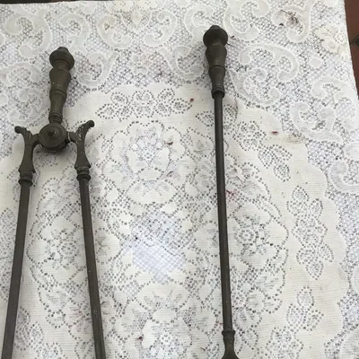 Items for sale
– Solid Brass Antique Fireside Companion Set £5
