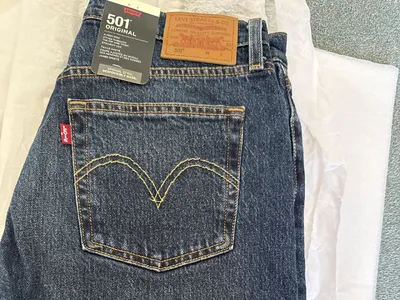 Items for sale
– Levi 501 Ladies Jeans £75