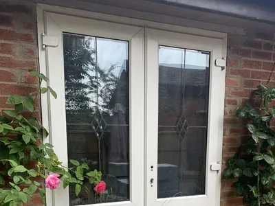 Items free to a good home! &ndash; White UPVC Patio Doors n/r