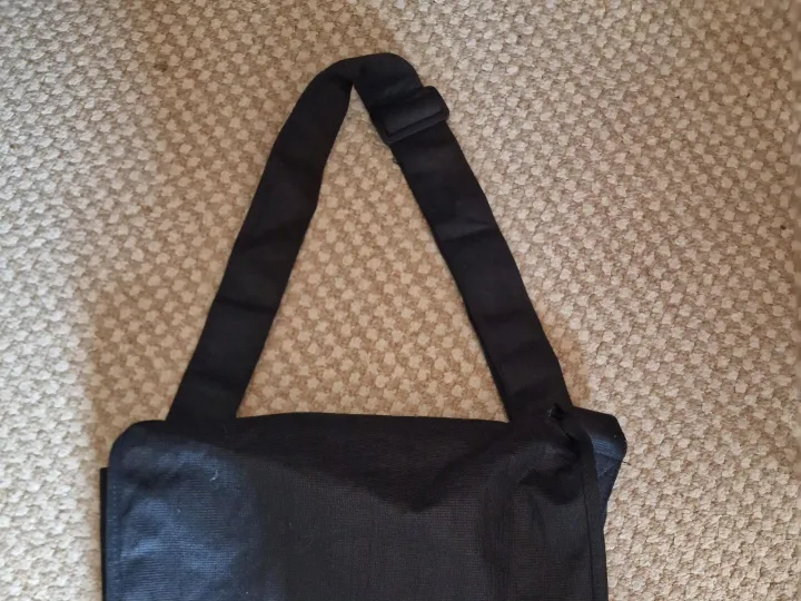 Items for sale &ndash; Light 'His Masters Voice ' fabric shoulder bag &pound;2