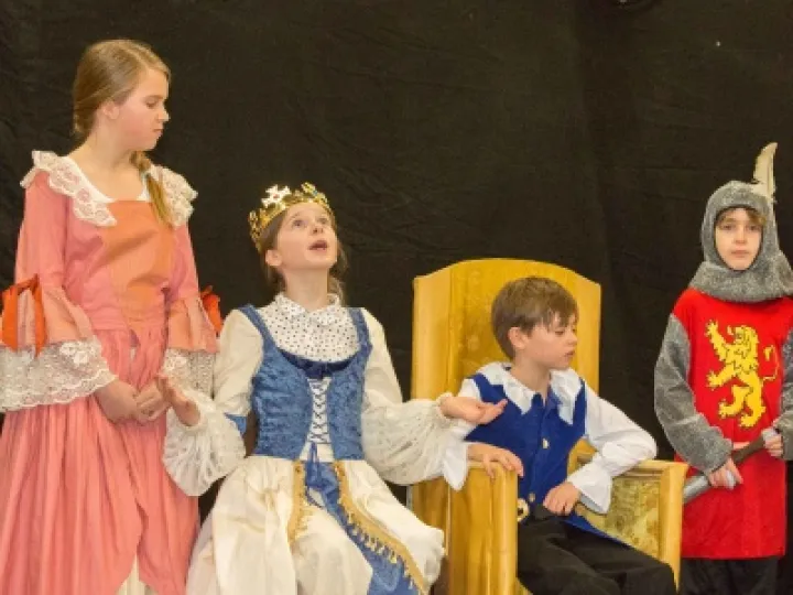 Youth Theatre 01