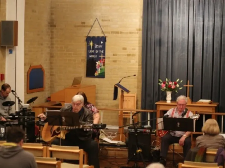 Praise Service 4