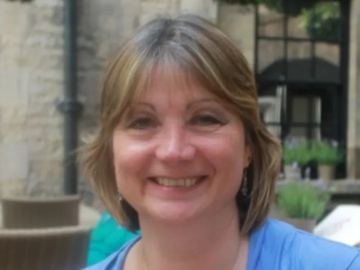 Lesley Taylor