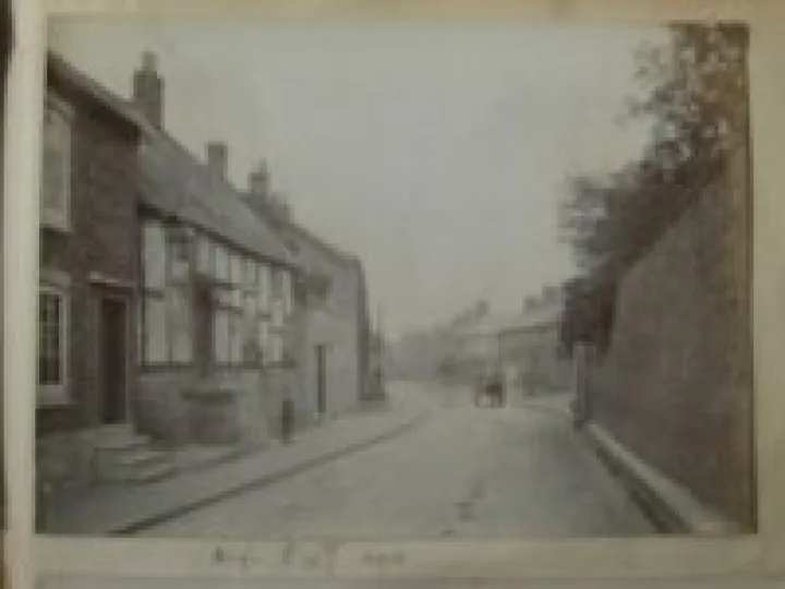 Upper High St
