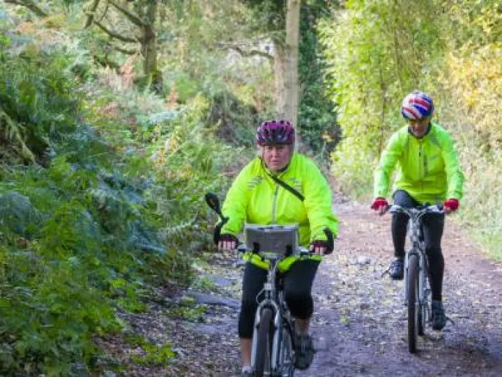 Sandstone Ridge Cyclers in Autumn 8