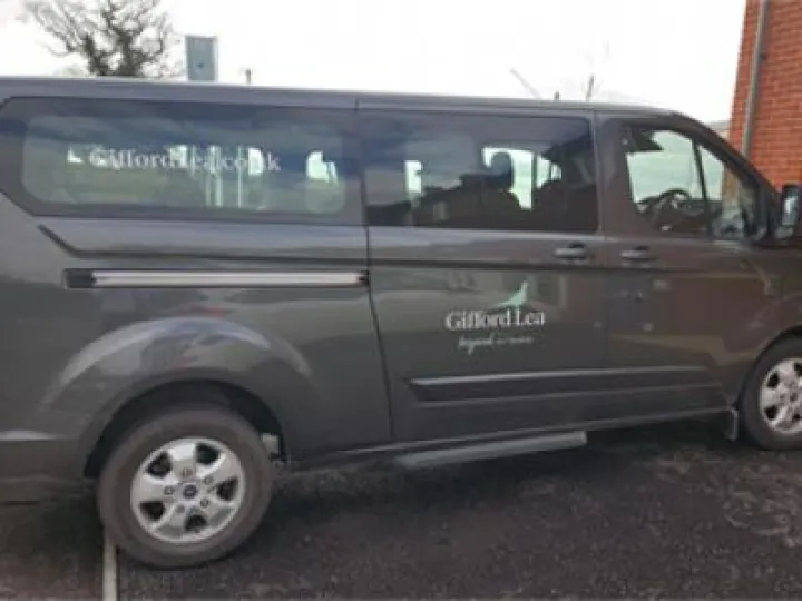GiffordLeaBus2