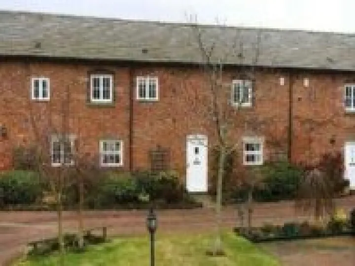 18 Village Farm