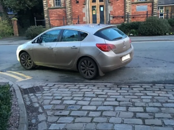 Car at Kingbur Place
