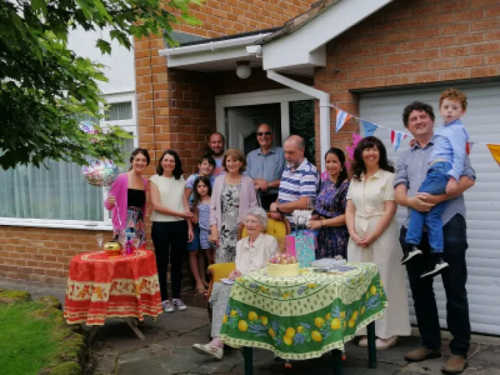 Doreen family