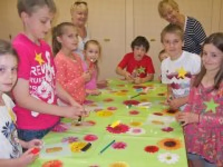 Holiday Club