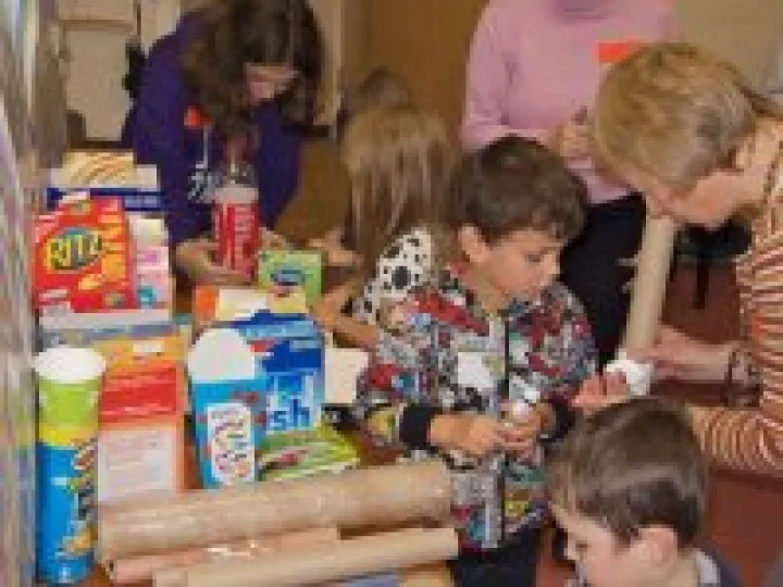 hOLIDAY cLUB