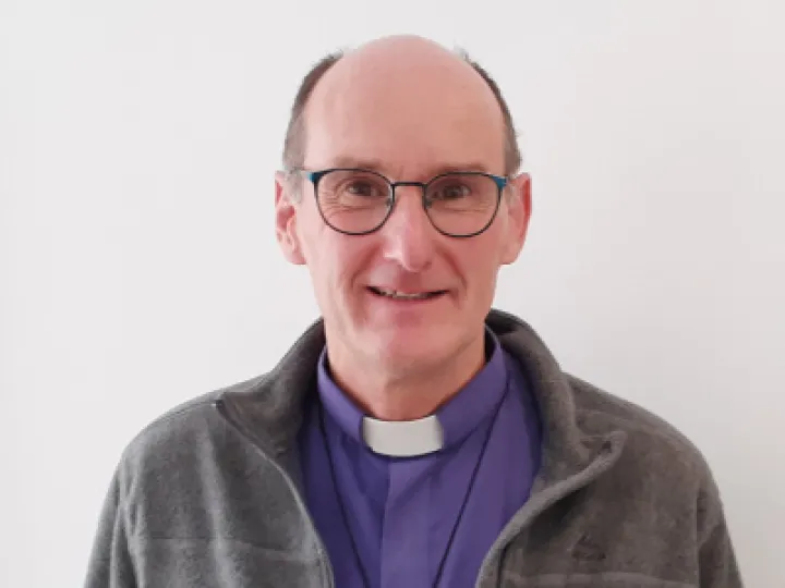 Nigel Lindsay