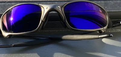 Oakley Juliet sunglasses with blue lenses