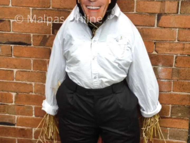 Scarecrow18