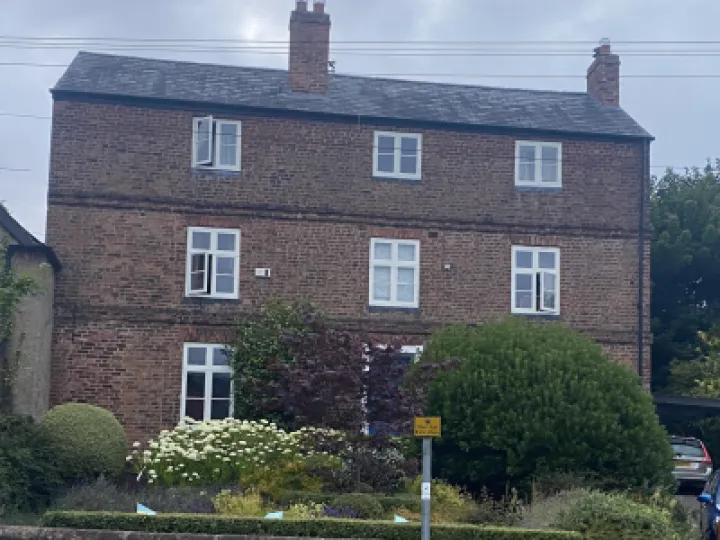 Laurel House