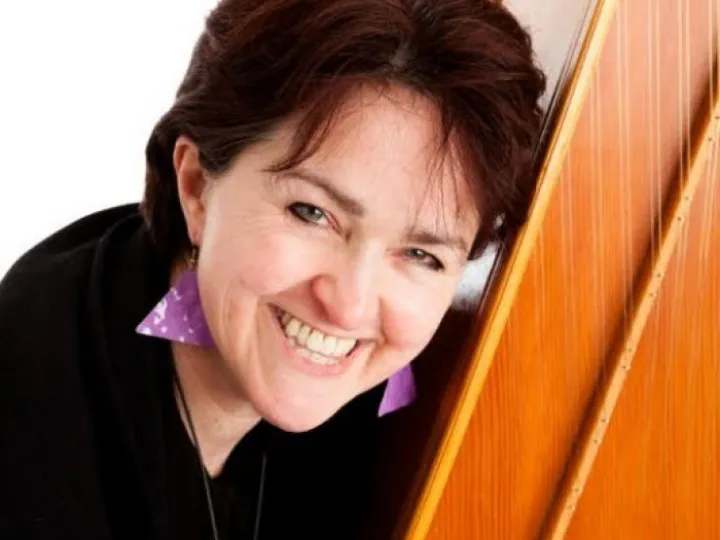Sara Stowe