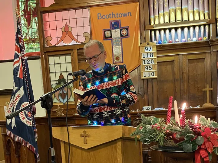 Community Carols 4