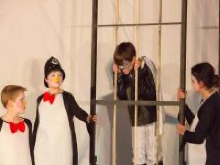 Sherlock Penguin 15