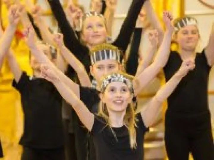 Dance Festival 02