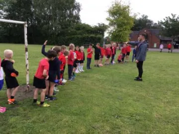 AD028350-B684-4A66-8A15-32EF8BCEC065