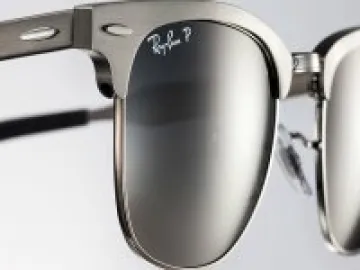 Ray Ban name etching on lens