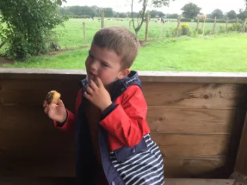 Image: 6611335D-D909-4F4A-8A5B-928B74F541CD