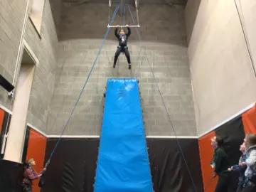 C515E934-484E-4CC9-BE8B-0B6C7EB36120