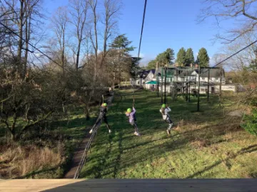 39829940-97F0-494A-A4B8-A7014430A754