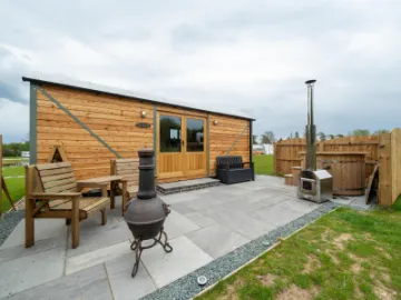 Overwater Luxury Glamping Wellington Exterior 5