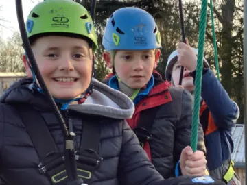 9492FE36-BF4A-43C3-8F60-4EA2D68A32D9