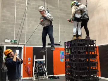 22A11DD5-0E30-4756-A26E-E6FA12501788