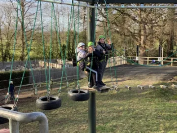 93272A41-1632-4892-B6AD-16ABC7D12CEC