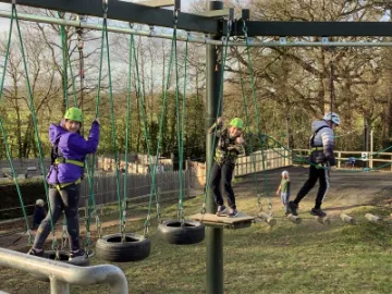 164940E6-7B48-4B76-B624-CEF6B5606483