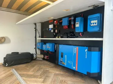 F8a8c272-A29c-4928-A13d-2bb0f3