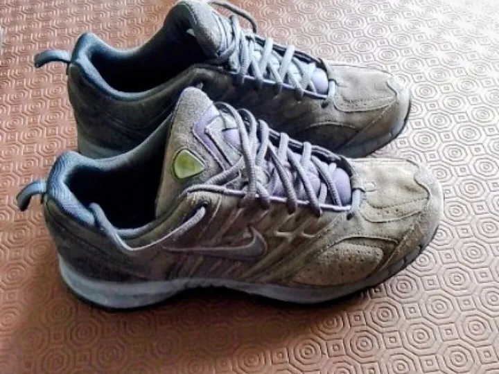 Items for sale
– Men's Nike trainers – Size 8 uk £20