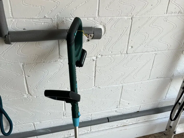 Items for sale &ndash; McGregor 18v Cordless Grass Trimmer &pound;20.00