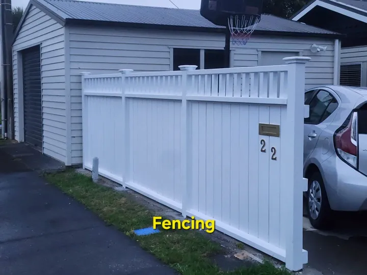 The Carpenter Guy &ndash; Fencing