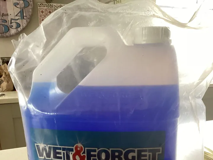 Items for sale &ndash; Wet and Forget &pound;16