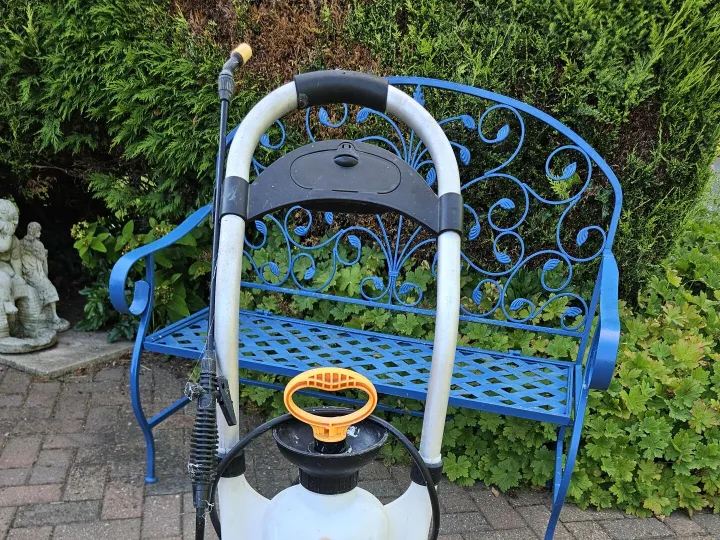 Items for sale &ndash; 2xwhel garden sprayer &pound;20.00